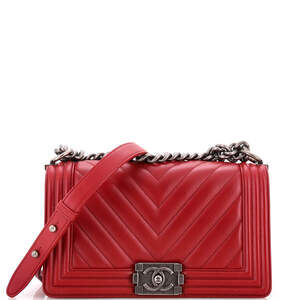 Chanel Boy Flap Bag Chevron Calfskin #233871C33B